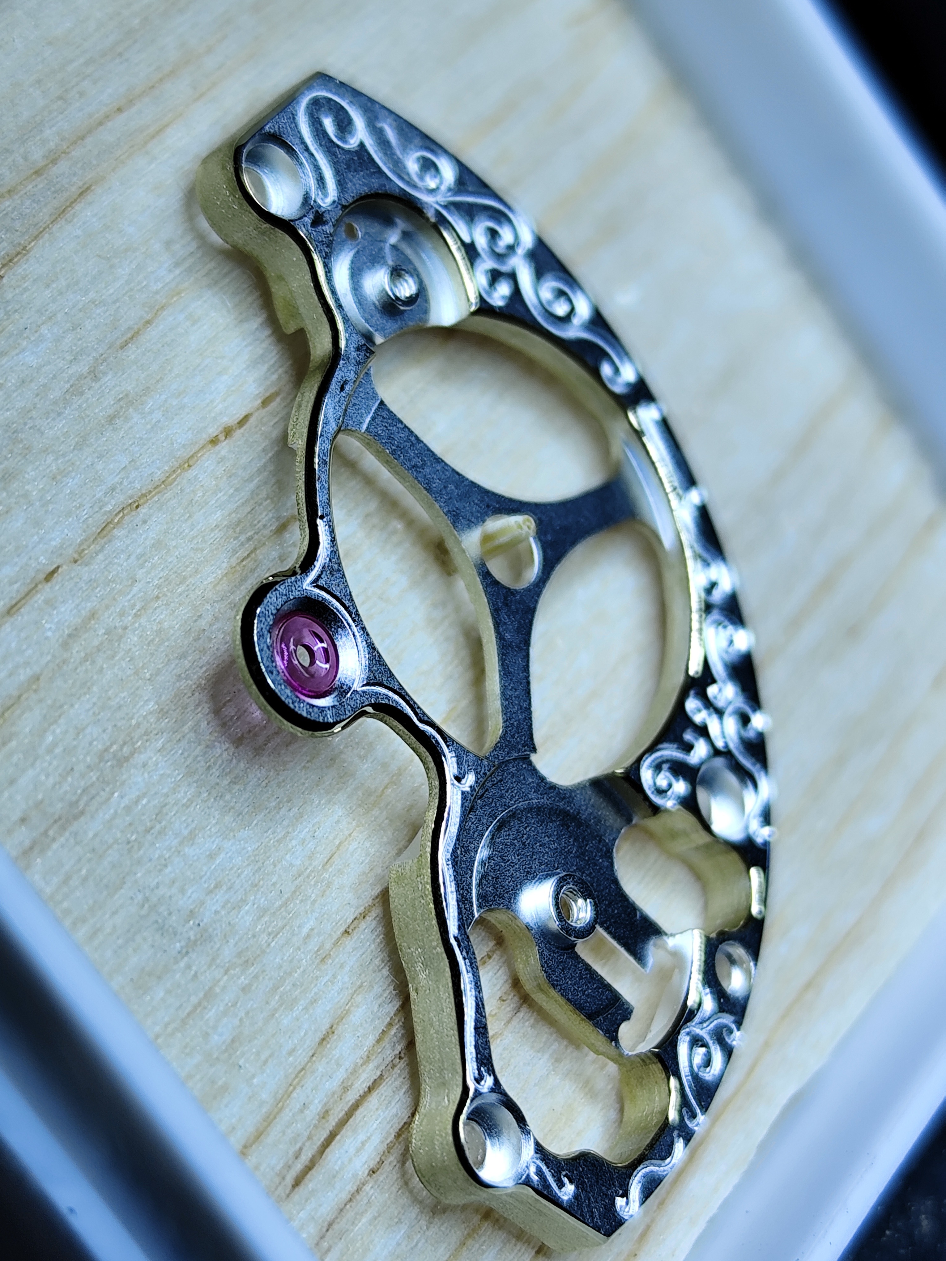 Présentation finale d’une pièce après reprise, nettoyage et contrôle